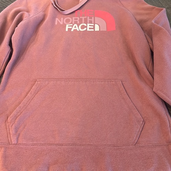 The North Face Women’s hooded sweatshirt!! Excellent condition!! - Picture 4 of 5